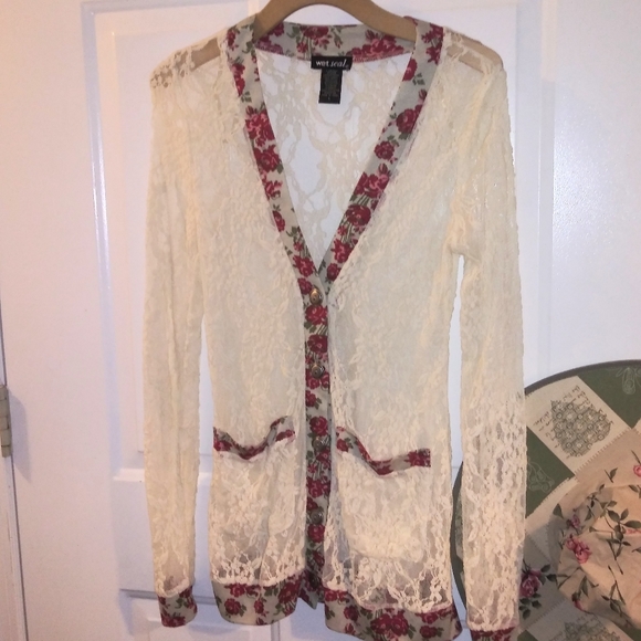 Lace Floral Cottage Core Cardigan Large - Picture 2 of 2
